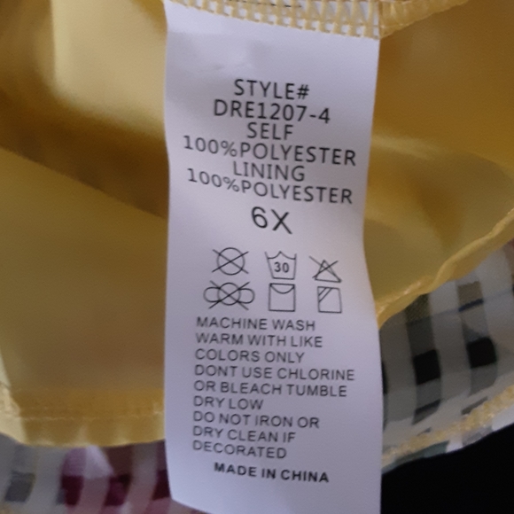 Pretty Girls Dress by Sweet Closet - Picture 4 of 4